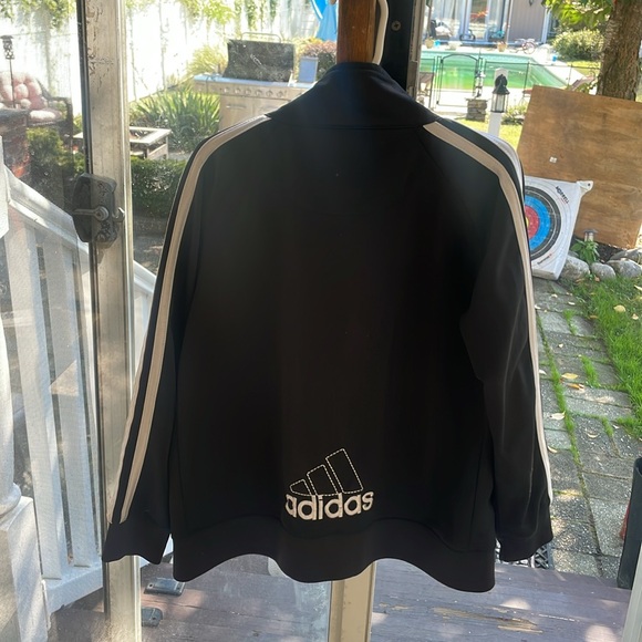 Adidas sweater - Picture 2 of 5